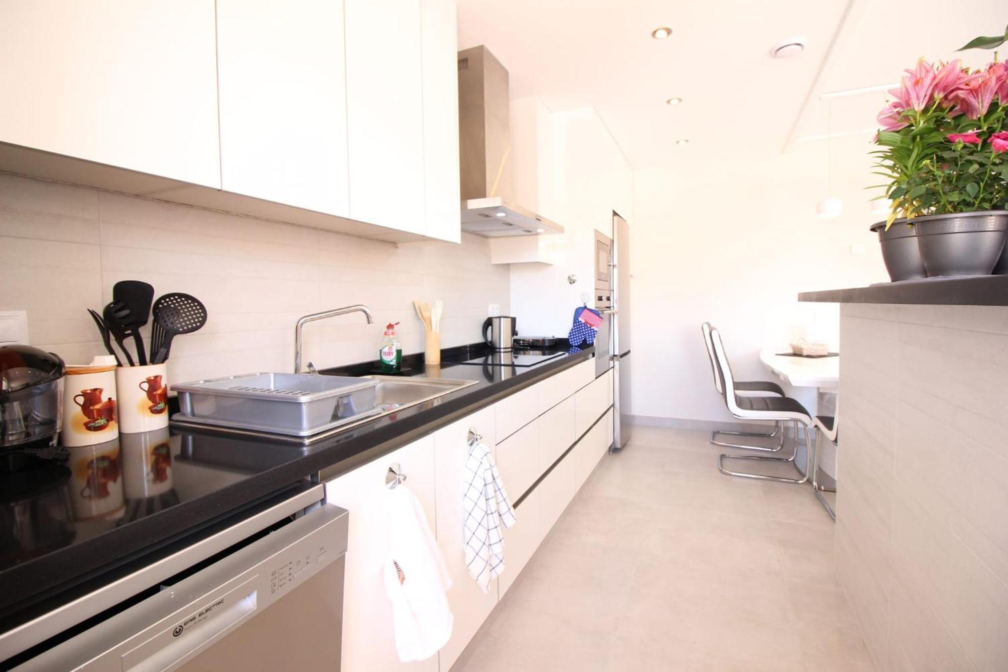 Apartamento Punta Prima Indoor & Outdoor Pool