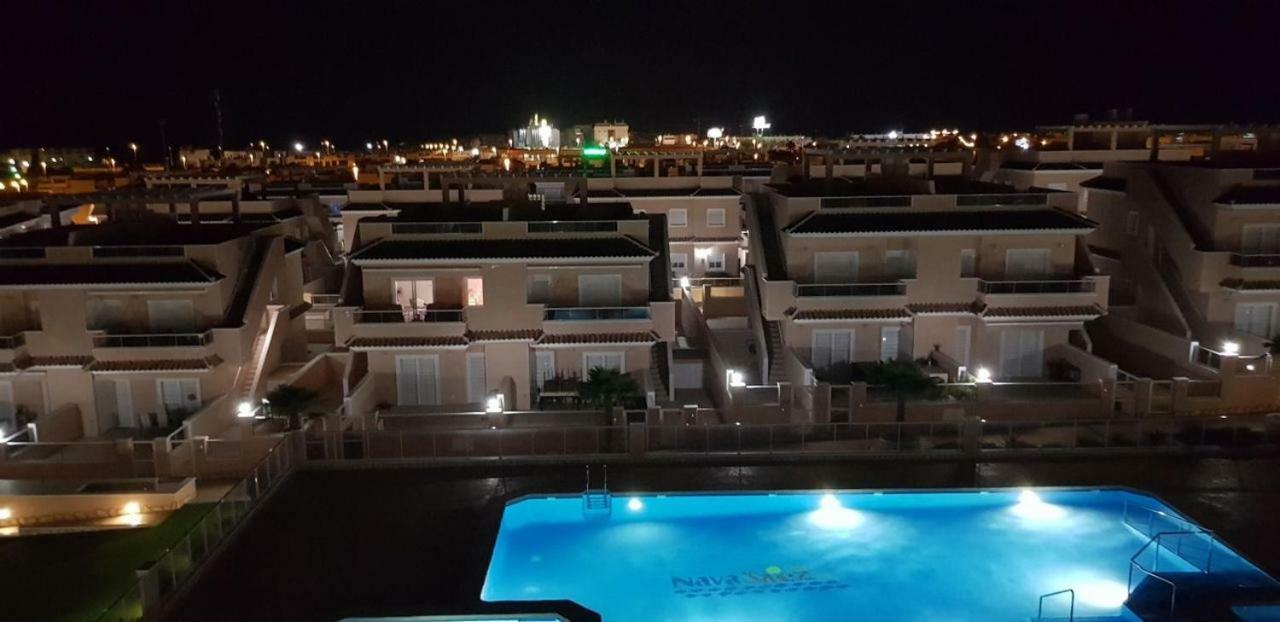 Apartamento Punta Prima Indoor & Outdoor Pool